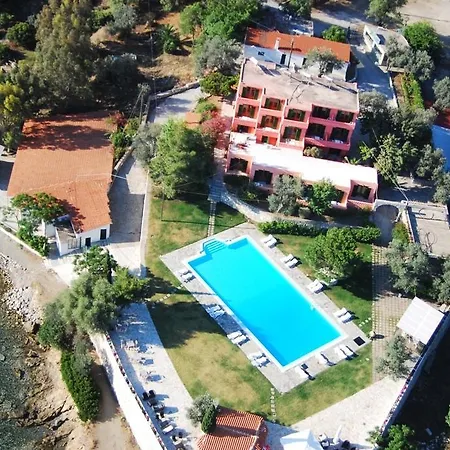 Aliki Beach 3* Galatas (Poros)