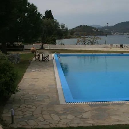 Aliki Beach Aparthotel Galatas (Poros)