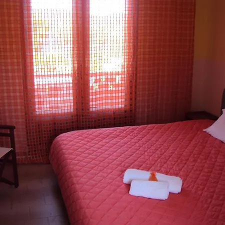 Aliki Beach Aparthotel