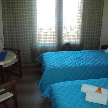 Aliki Beach 3* Galatas (Poros)
